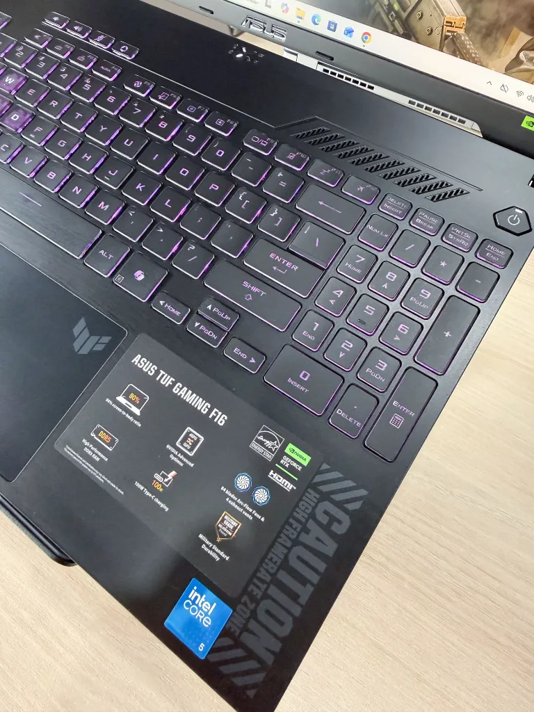 ASUS TUF GAMING F16 ULTRA 5-7.webp