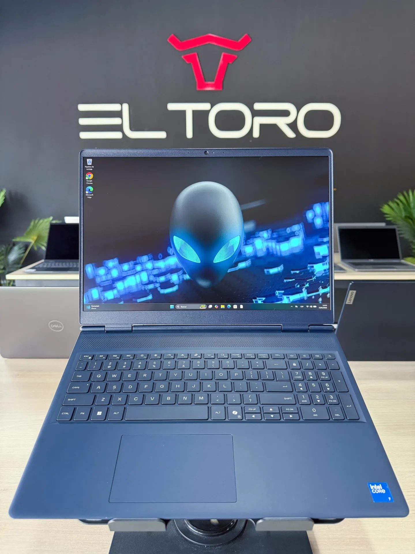 ALIENWARE 16 AURORA